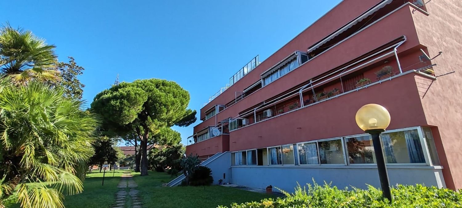 4 chambres Appartement à Livorno, Italy No. 370754