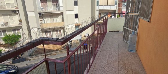 4 bedrooms Apartment in Bari, Italy No. 315328 9