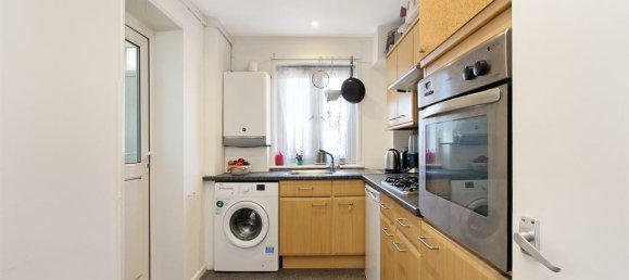 2 Schlafzimmer Wohnung in London, United Kingdom, Nr. 12394 5