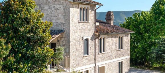 7 chambres Villa à Stroncone, Italy No. 274013 9