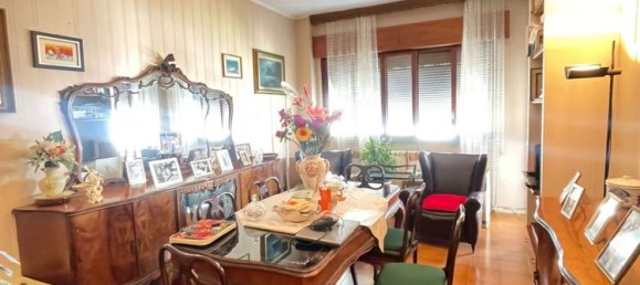 5 rooms Apartment in La Spezia, Italy No. 101339 12