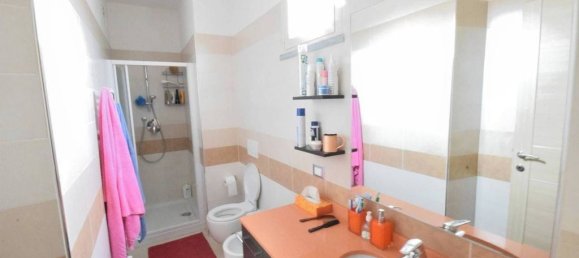 2 Schlafzimmer Penthouse in Loano, Italy, Nr. 66832 16