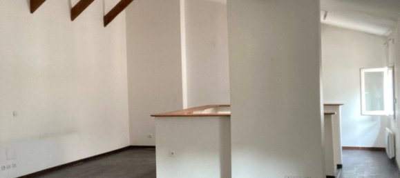 4 bedrooms House in Saint-Chamas, France No. 332669 3