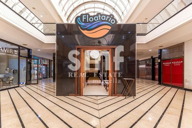 Propriété commerciale à Marbella, Spain No. 219458