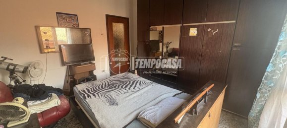 3 rooms Apartment in Fino Mornasco, Italy No. 35111 33