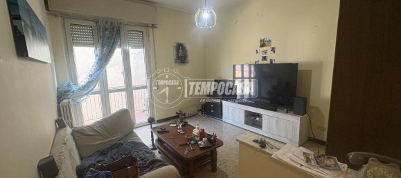 3 rooms Apartment in Fino Mornasco, Italy No. 35111 3