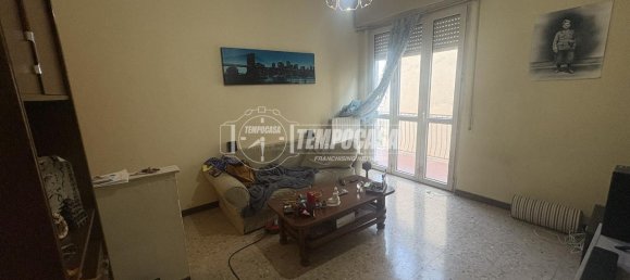 3 rooms Apartment in Fino Mornasco, Italy No. 35111 5