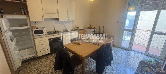 3 rooms Apartment in Fino Mornasco, Italy No. 35111 36
