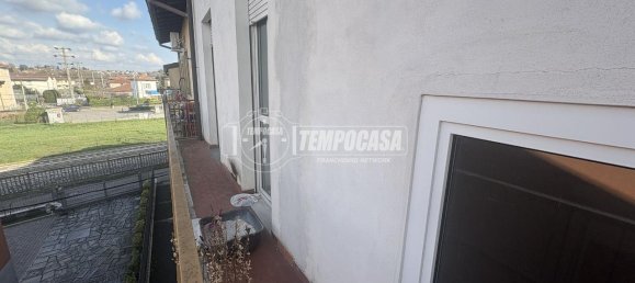 3 rooms Apartment in Fino Mornasco, Italy No. 35111 26