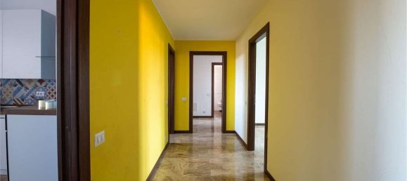 Apartamento T5 em Varese, Italy N.º 361300 17