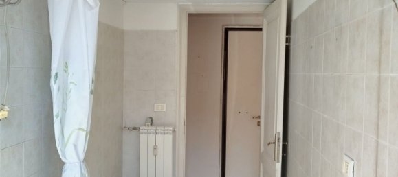 3 bedrooms Apartment in Rome, Italy No. 372281 18