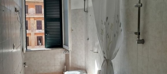 3 bedrooms Apartment in Rome, Italy No. 372281 17