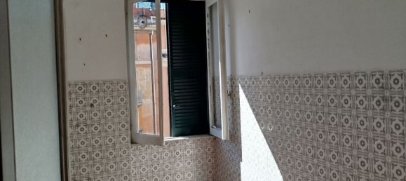 3 bedrooms Apartment in Rome, Italy No. 372281 10