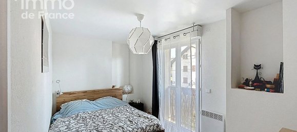 Квартира с 2 спальнями в Вири, Франция № 193076 4