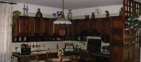 Вилла с 4 спальнями в Камайоре, Италия № 87665 11