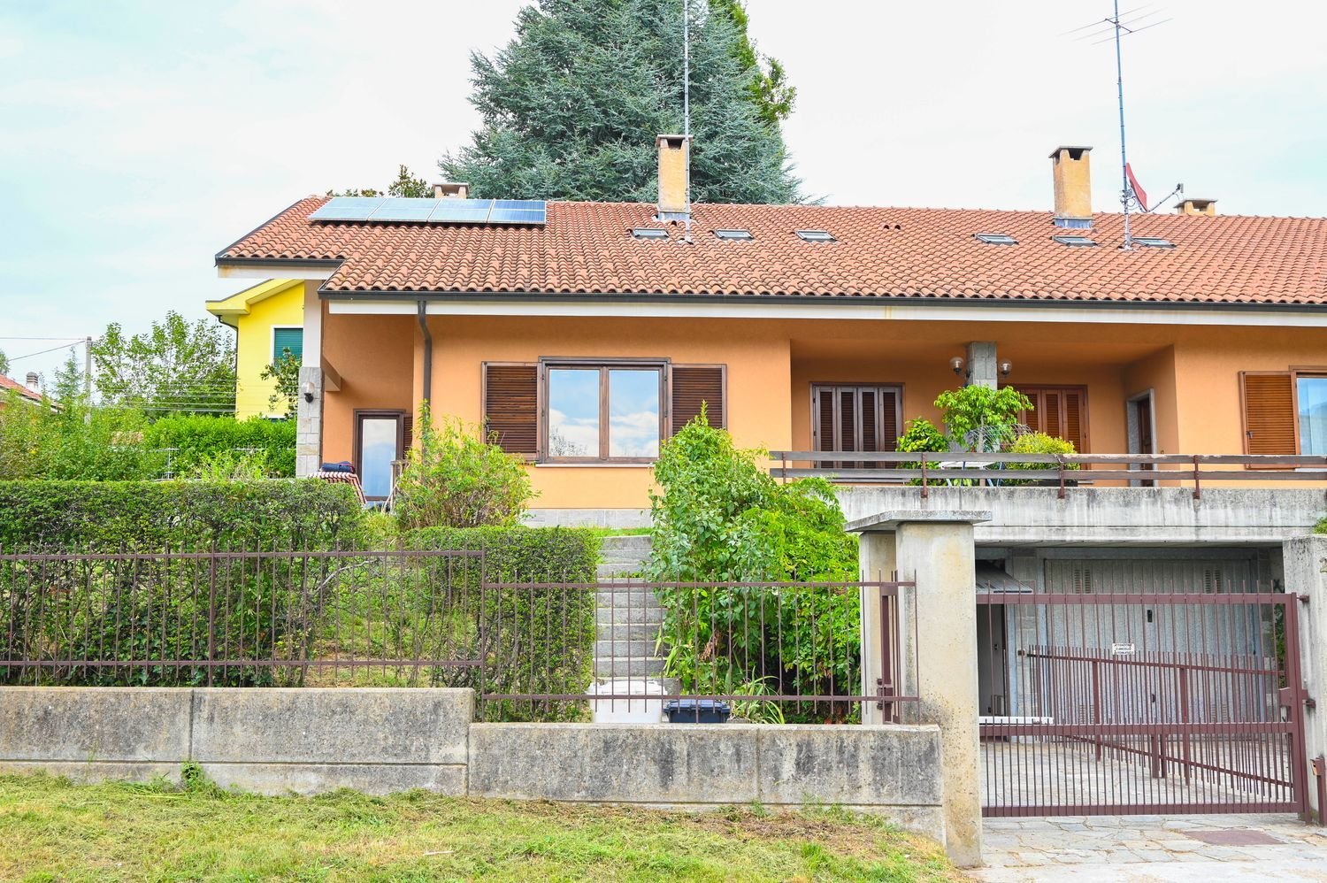 6 Schlafzimmer Villa in Reano, Italy, Nr. 396599