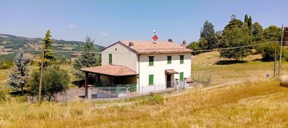 Casa de 11 divisões em Lugagnano Val d'Arda, Italy N.º 284374 7