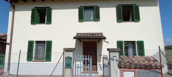 Casa de 11 divisões em Lugagnano Val d'Arda, Italy N.º 284374 17
