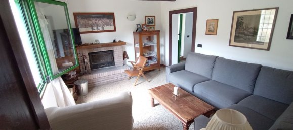 Casa de 11 divisões em Lugagnano Val d'Arda, Italy N.º 284374 21