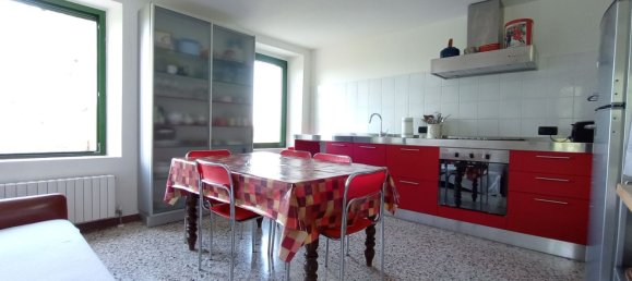 Casa de 11 divisões em Lugagnano Val d'Arda, Italy N.º 284374 33