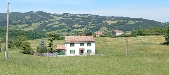 Casa de 11 divisões em Lugagnano Val d'Arda, Italy N.º 284374 10