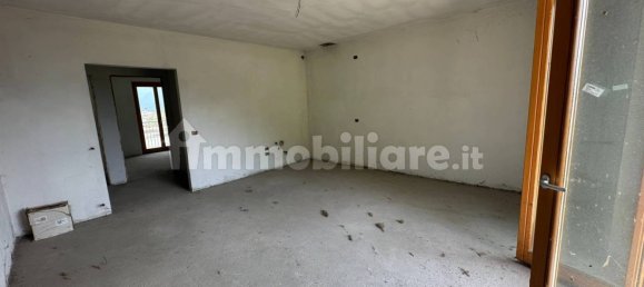 2 bedrooms Apartment in Dubino, Italy No. 266907 10