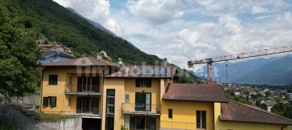2 bedrooms Apartment in Dubino, Italy No. 266907 3