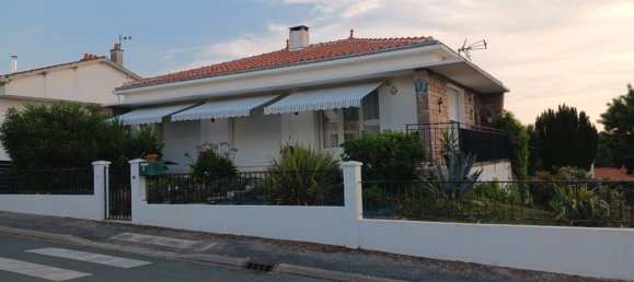 3 Schlafzimmer Haus in Le Champ-Saint-Pere, France, Nr. 322310 2