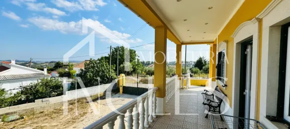 Дом с 6 спальнями в Сантарен, Португалия № 154559 38