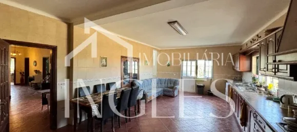 Дом с 6 спальнями в Сантарен, Португалия № 154559 3