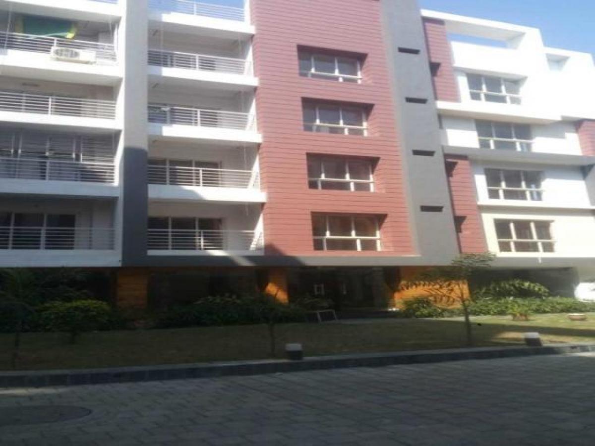 2 bedrooms House in Kolkata, India No. 42078