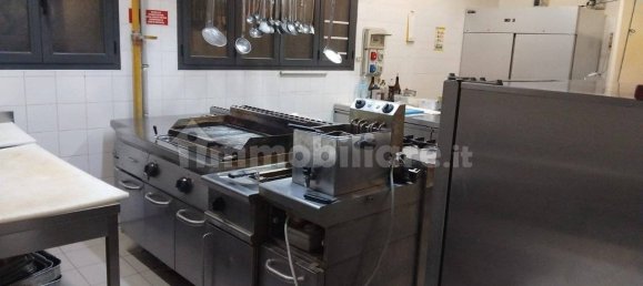 Gewerbliche Immobilie in Pianoro, Italy 300m², Nr. 296424 18