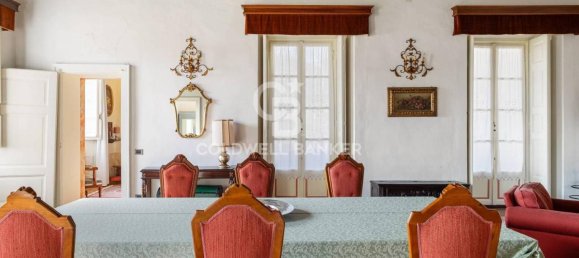 Villa de 10 divisões em Castello Cabiaglio, Italy N.º 38045 22