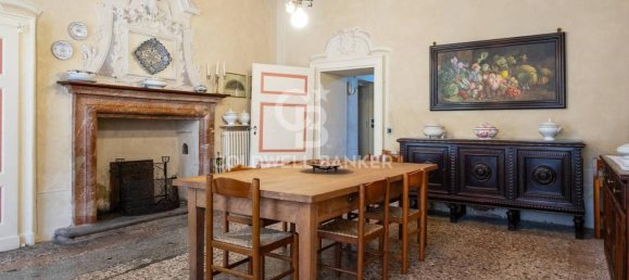 Villa de 10 divisões em Castello Cabiaglio, Italy N.º 38045 11