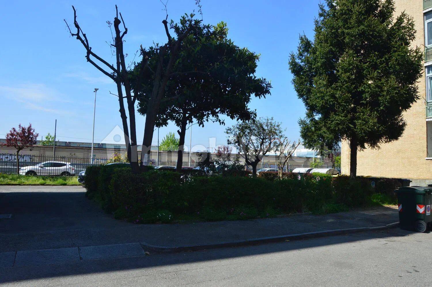 Квартира с 3 спальнями в Турин, Италия № 324695