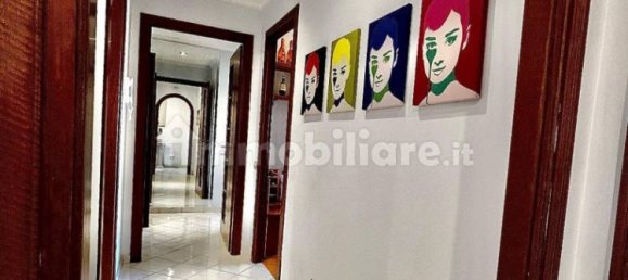 2 Schlafzimmer Wohnung in Rome, Italy, Nr. 335863 4