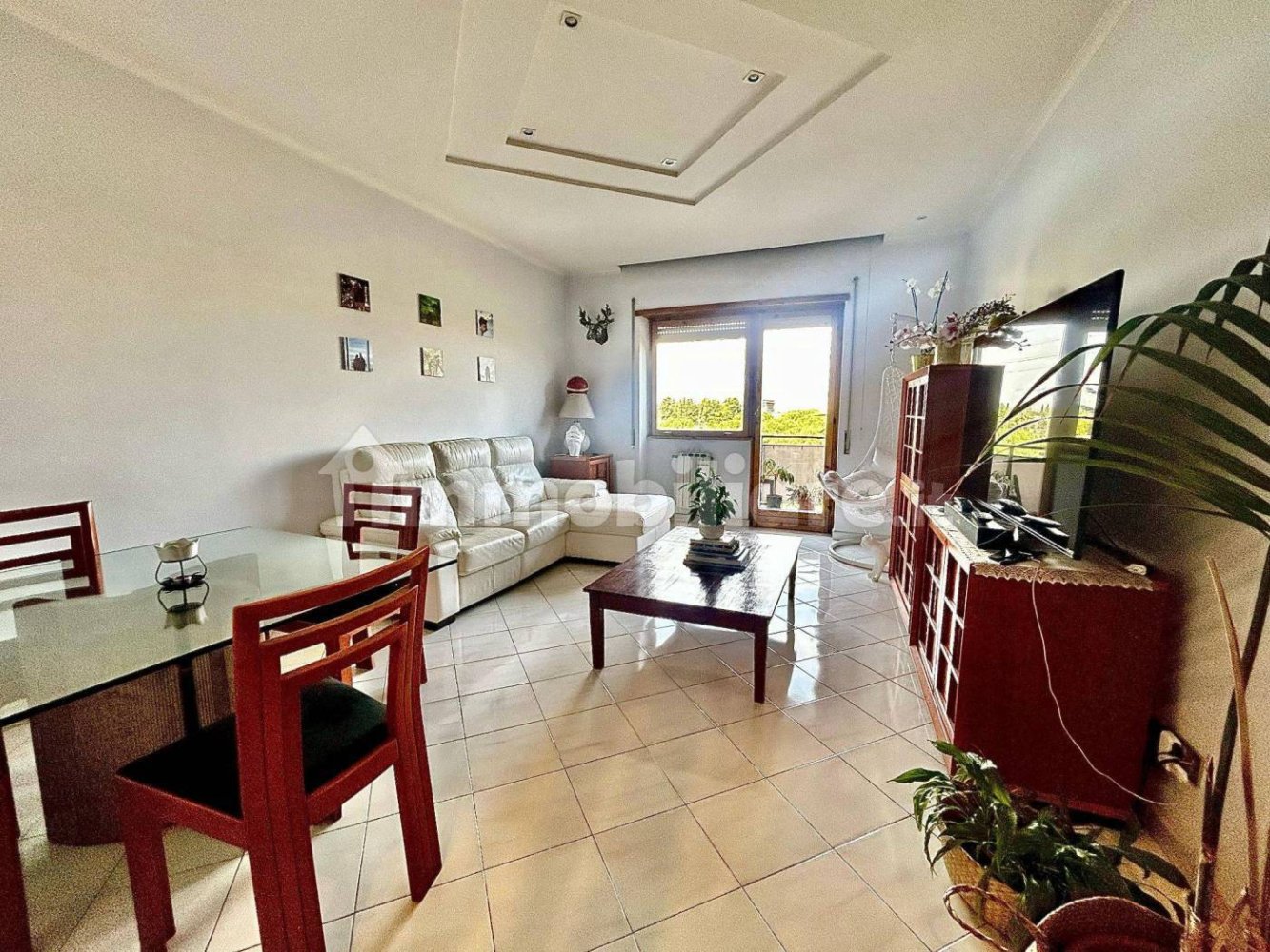 2 Schlafzimmer Wohnung in Rome, Italy, Nr. 335863