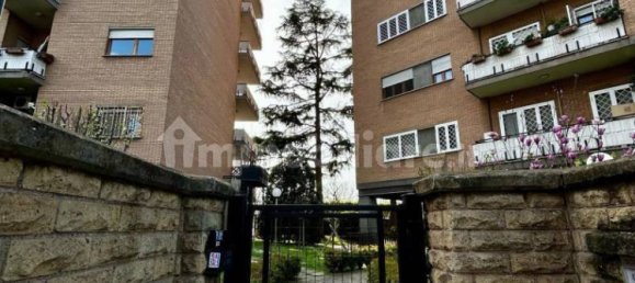 2 Schlafzimmer Wohnung in Rome, Italy, Nr. 335863 18