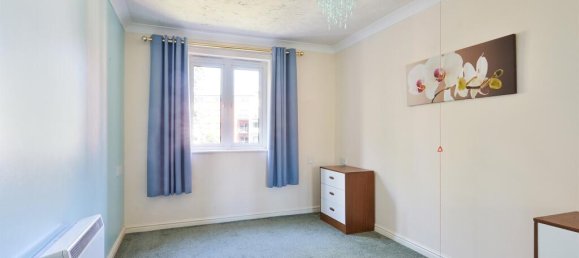 1 غرف نوم منزل في Epsom, United Kingdom رقم 9778 5