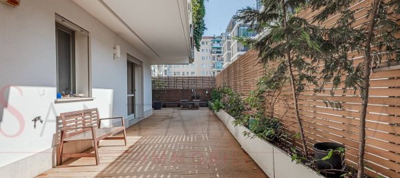 3 bedrooms Apartment in Milan, Italy No. 323497 15