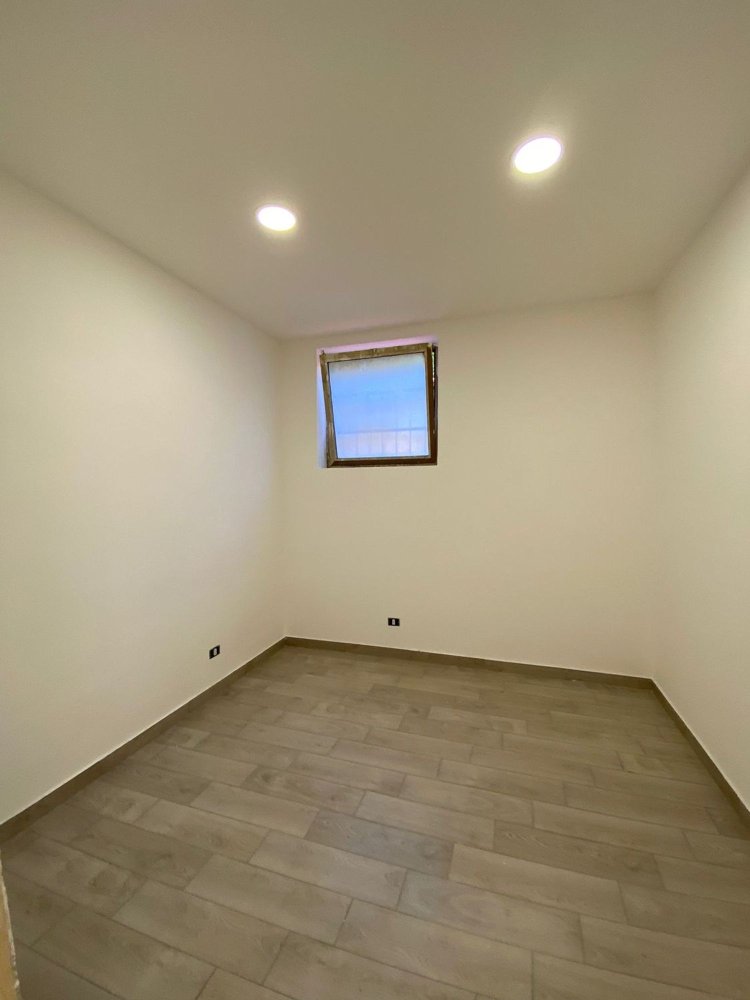 3 bedrooms Apartment in Todi, Italy No. 361343