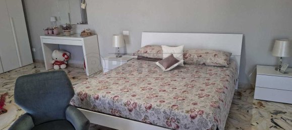 2 Schlafzimmer Wohnung in Syracuse, Italy, Nr. 372619 12