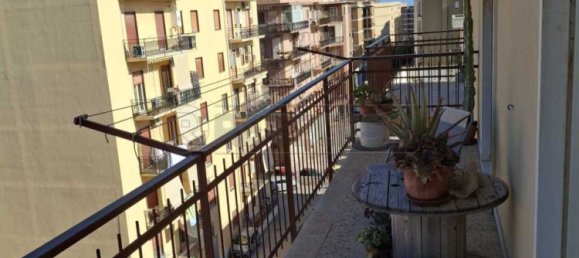 2 Schlafzimmer Wohnung in Syracuse, Italy, Nr. 372619 31