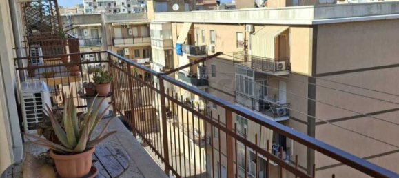 2 Schlafzimmer Wohnung in Syracuse, Italy, Nr. 372619 30