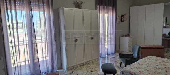 2 Schlafzimmer Wohnung in Syracuse, Italy, Nr. 372619 16
