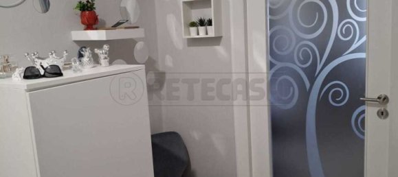 2 Schlafzimmer Wohnung in Syracuse, Italy, Nr. 372619 9