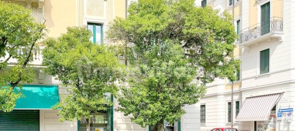 1 room Commercial property in Laveno-Mombello, Italy No. 105744 3