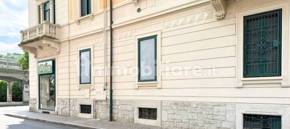 1 room Commercial property in Laveno-Mombello, Italy No. 105744 5