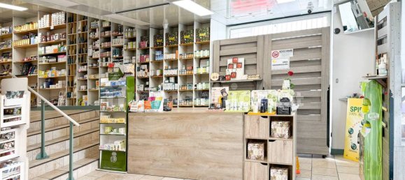 1 room Commercial property in Laveno-Mombello, Italy No. 105744 7