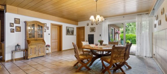 Edificio de 12 habitaciónes en Steinburg, Germany No. 89900 17